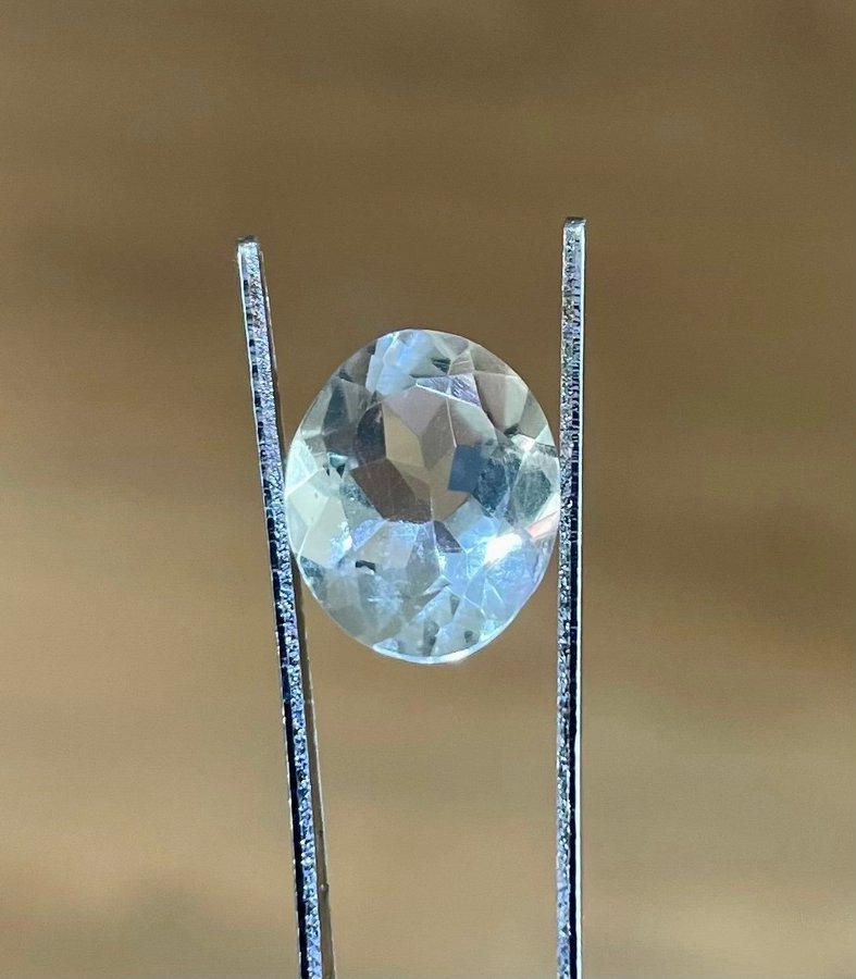 Prasiolit (grön ametist) 3,1 CT