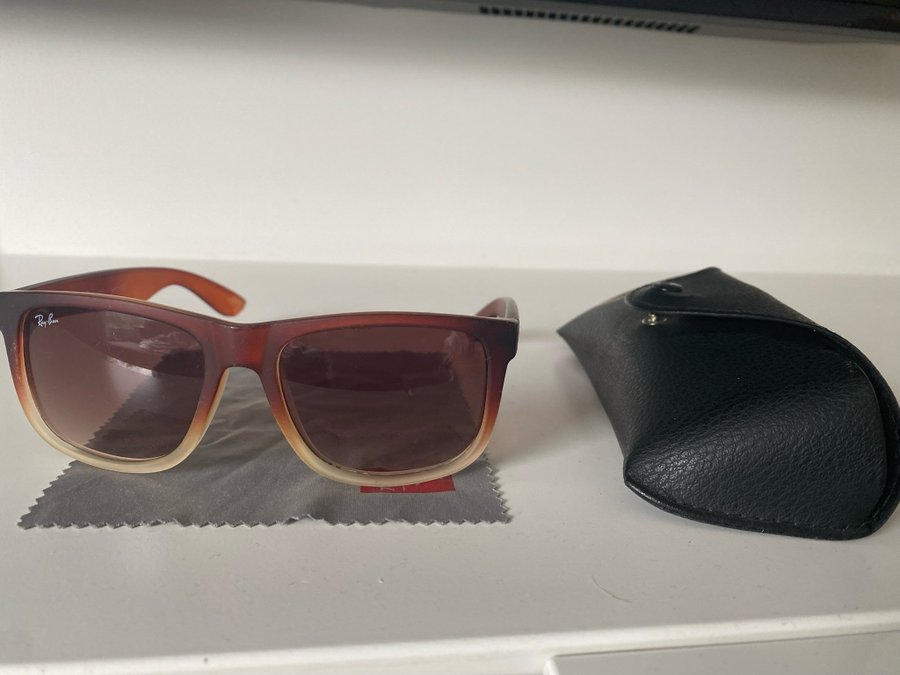 Ray-Ban Justin RB4165