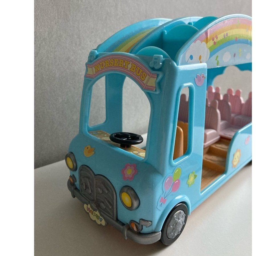 Sylvanian Families Babybussen Solsken!