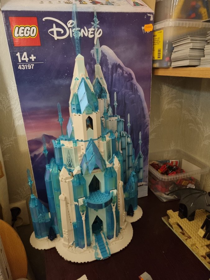 LEGO Disney Frozen Islottet 43197