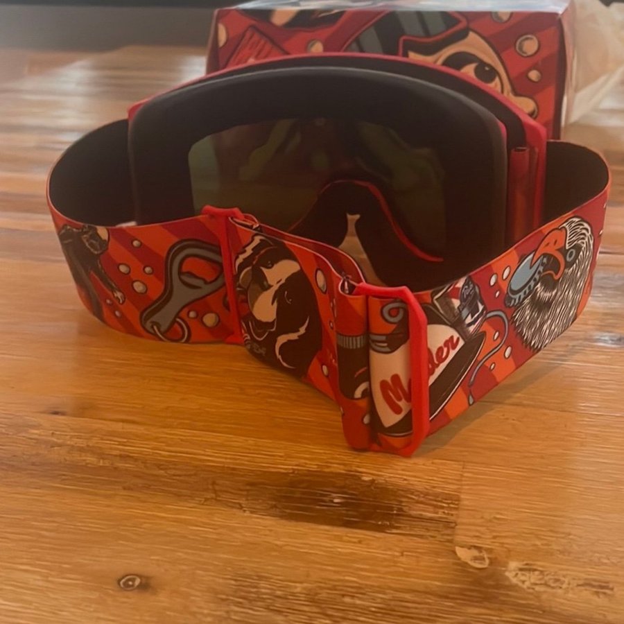 Spektrum x Pabst Goggles