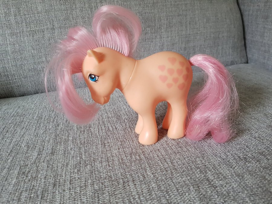 My Little Pony G1 - rosa med hjärtan