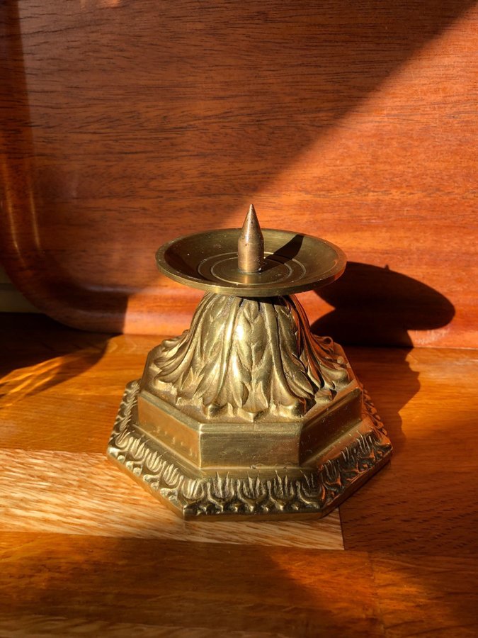 Amazing vintage brass candle holder