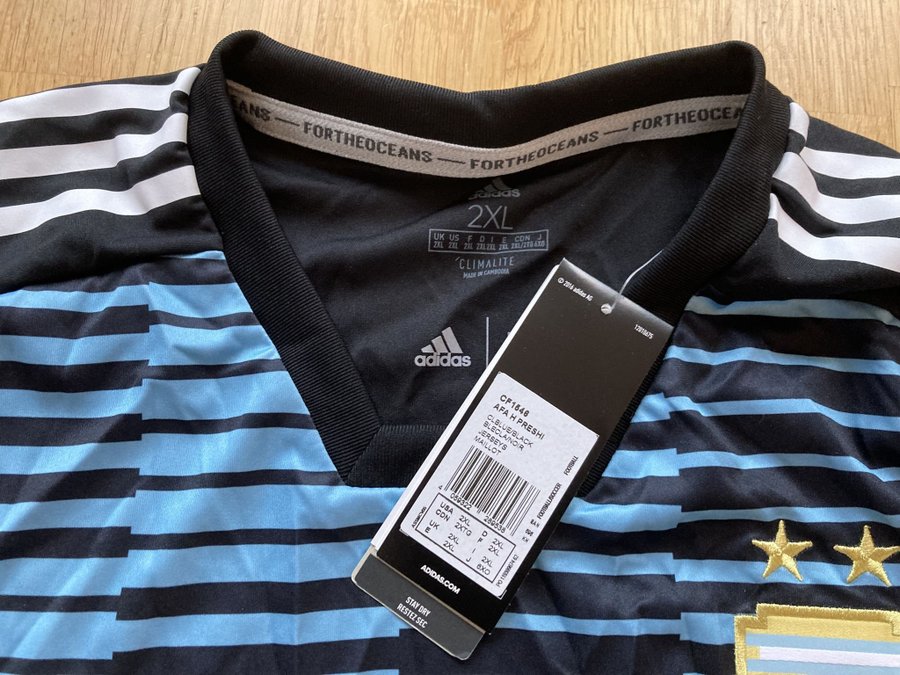 Ny med tags Adidas matchtröja fotboll Argentina storlek 2XL