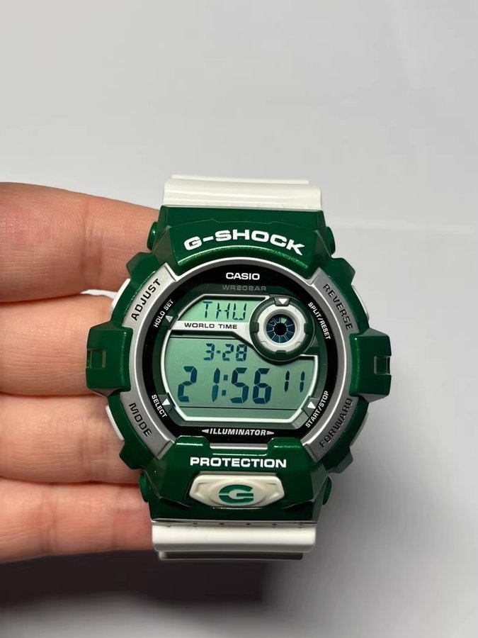 Casio G-Shock G-8900CS Green and White Digital Watch