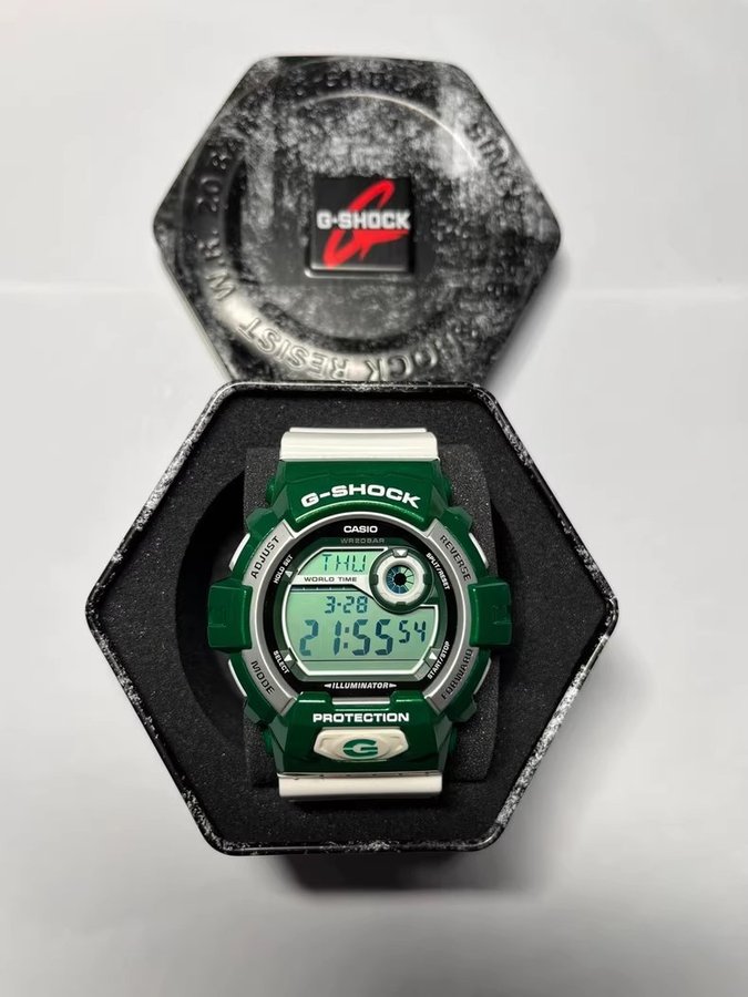 Casio G-Shock G-8900CS Green and White Digital Watch