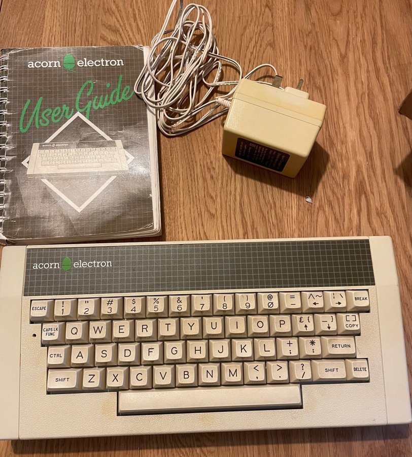 Acorn electron issue 6 retro computer