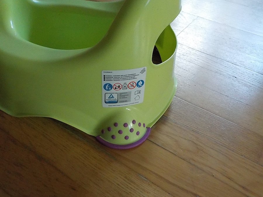 KEEEPER Anti-slip potty Adam Hippo