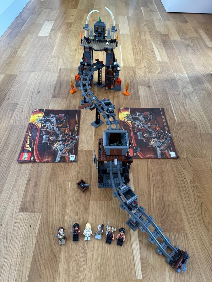 Lego Indiana Jones 7199 Temple of Doom