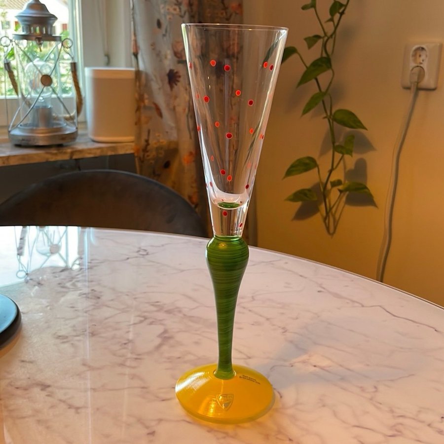 Orrefors Champagne glas Clown Red Dots