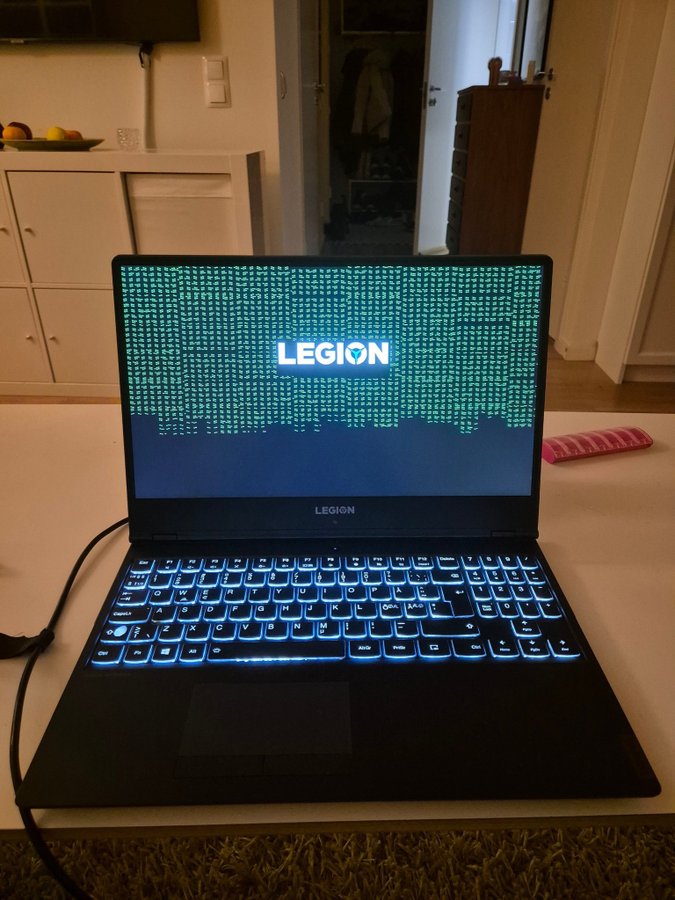 Trasig Lenovo Legion Y540-15IRH