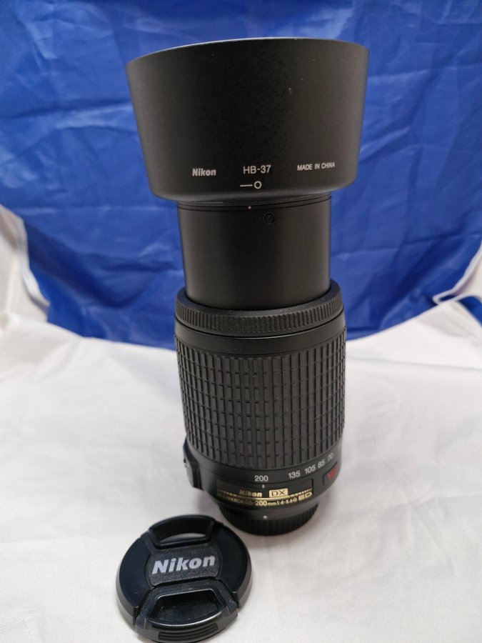 Nikon DX AF-S Nikkor 55-200mm 1:3.5-5.6G VR objektiv