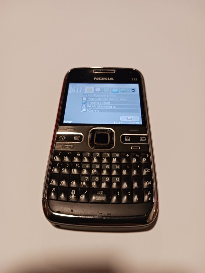 Nokia E71