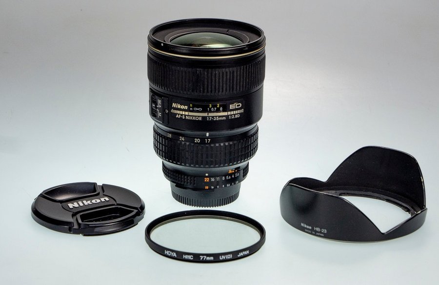 Nikon AF-S Nikkor 17-35mm f/2.8D ED Pro Wide-Angle Zoom Lens