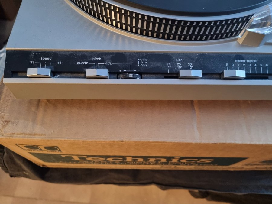 Technics SL-5300 helautomatisk skivspelare