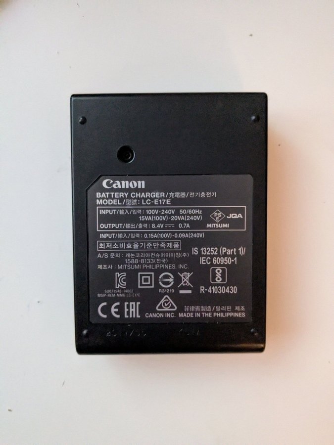 Canon LP-E17 laddare till EOS R100, RP, R8, M3, M5, M6, M6II, 250D, 850D, 77D