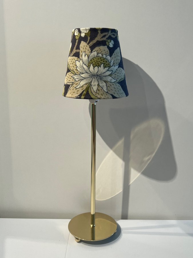 LAMPSKÄRM TYG FRÅN SVENSKT TENN / G P  JBAKER / MAGNOLIA