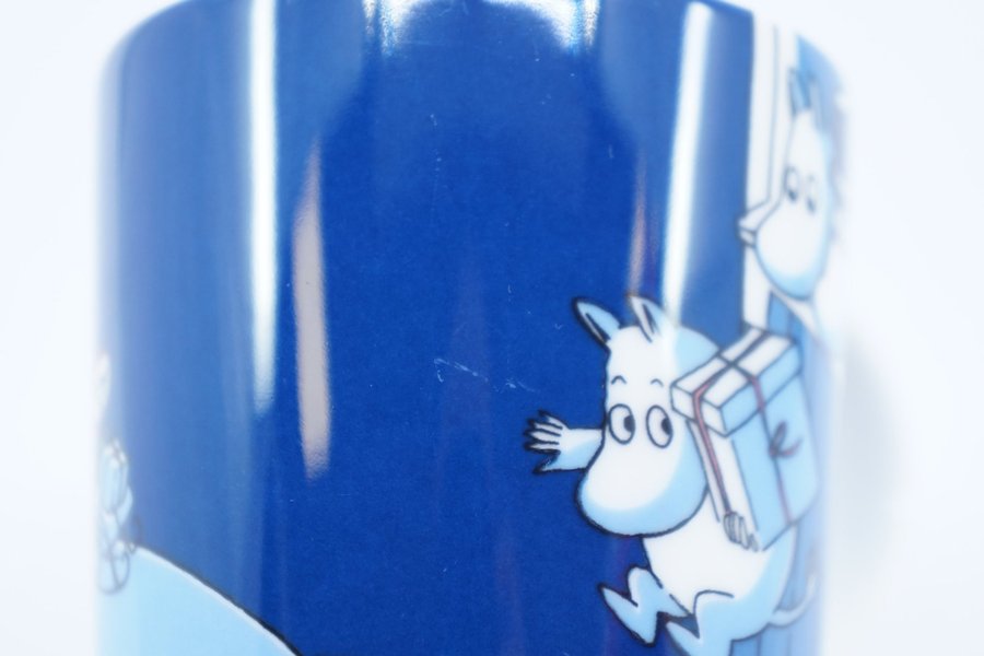 Muminmugg Julöverraskning / Moomin Mug Christmas Surprise [A]