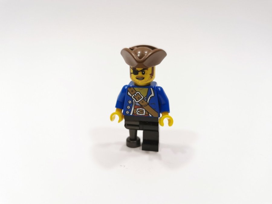 Lego - minifigur - pirates - sjörövare - pirat - blå