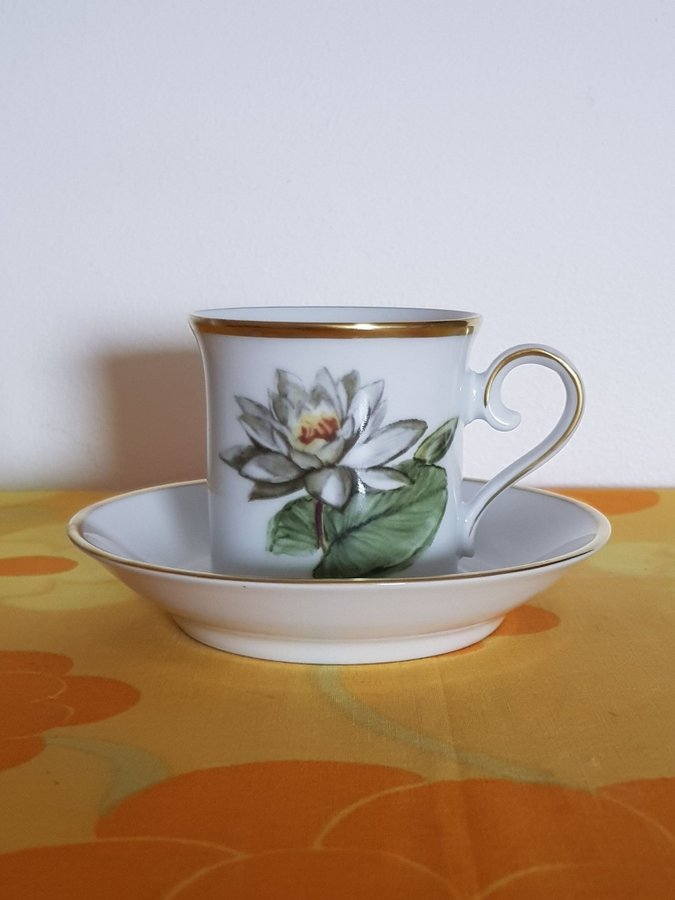 Retro vintage moccakopp/kaffekopp/espressokopp Svenska landskapsblommor