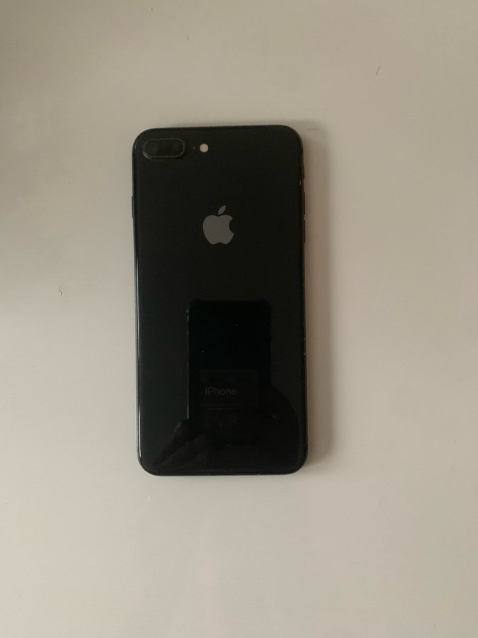 iPhone 8 Plus Svart