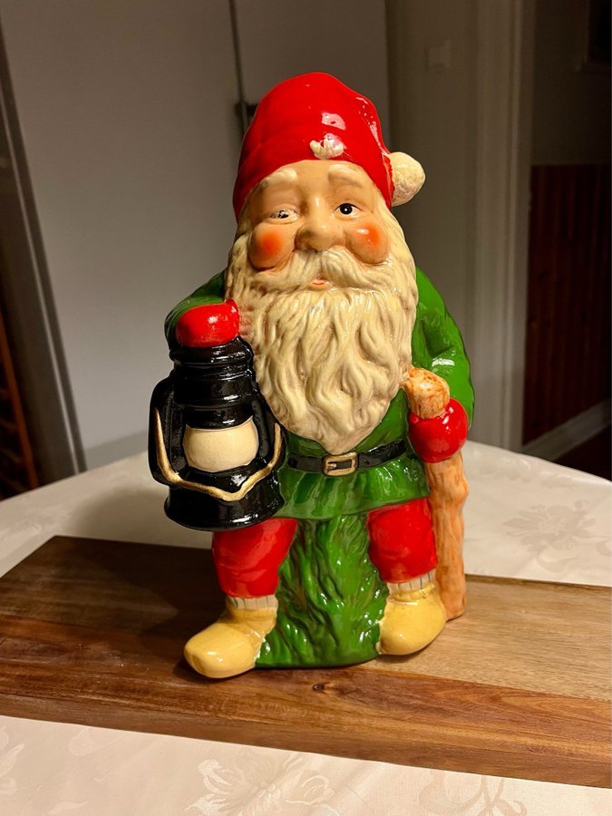 Jul/Advent Tomte i keramik med lykta