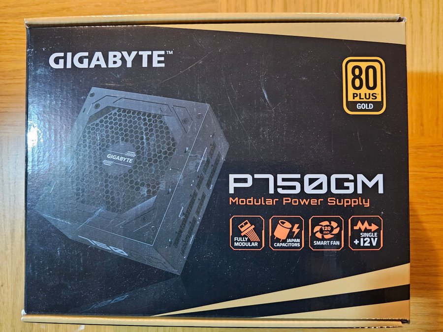 GIGABYTE P750GM 80 PLUS GOLD Modular Power Supply