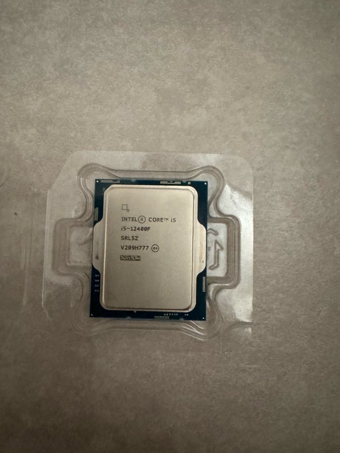 Intel Core i5-12400F Processor