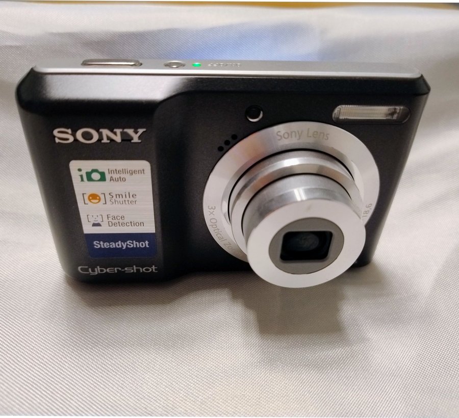 Sony Cyber-shot DSC-S2000 10.1 MP Digitalkamera