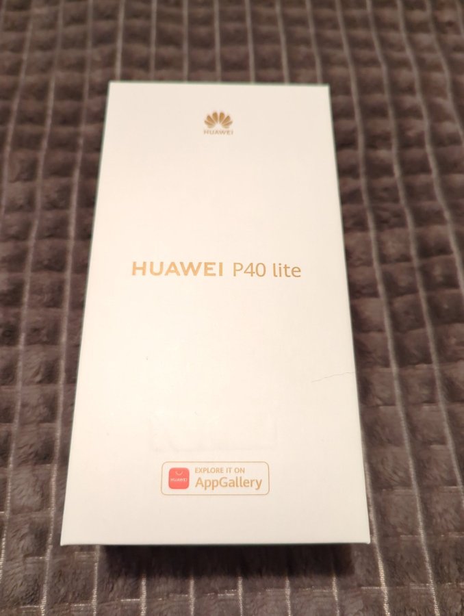 Huawei P40 lite, 128GB, 6GB RAM, som ny i box, olåst!