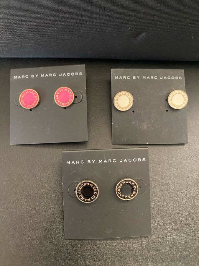 3 örhängen Marc Jacobs