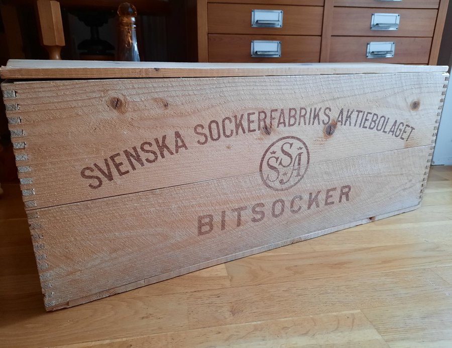 Svenska Sockerfabriks Aktiebolaget SSA Bitsocker trälåda sockerlåda lanthandel