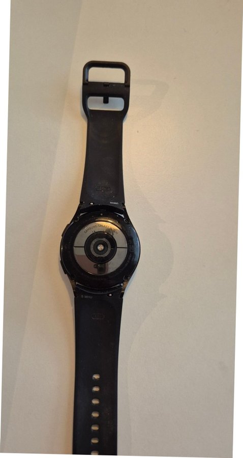 Samsung Galaxy Watch4 Svart