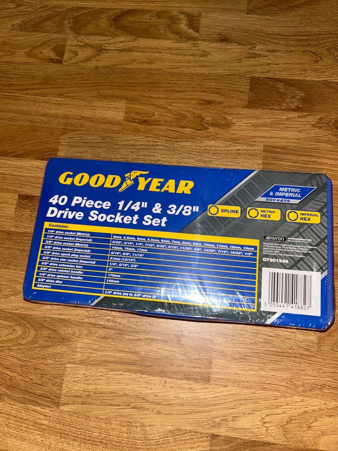 Goodyear 40-delars 1/4"  3/8" Drive Socket Set