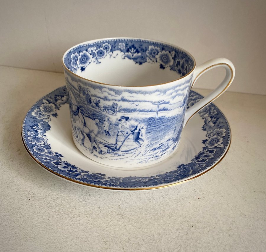 stor tekopp Royal Tuscan fine bone china Wedgwood group engelskt porslin vintage