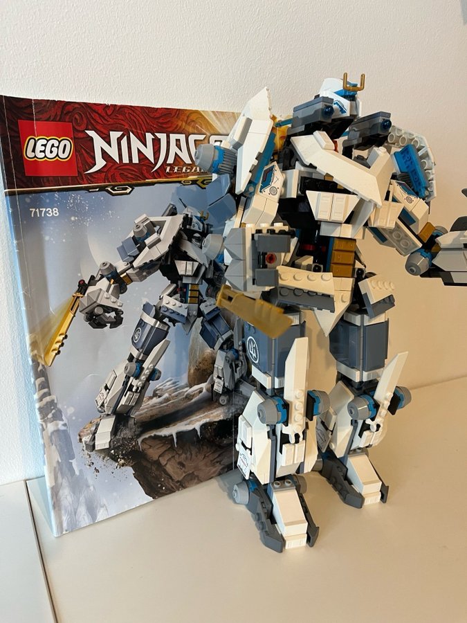 71738 Ninjago Zane's titan mech battle