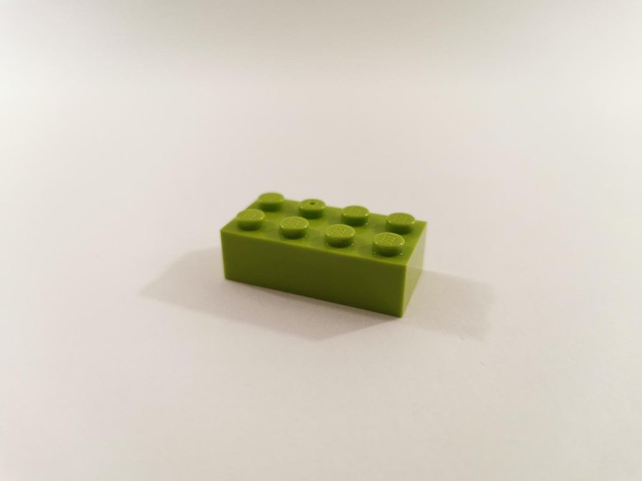 Lego - brick - bas - hög - 2x4 - part 3001 - lime