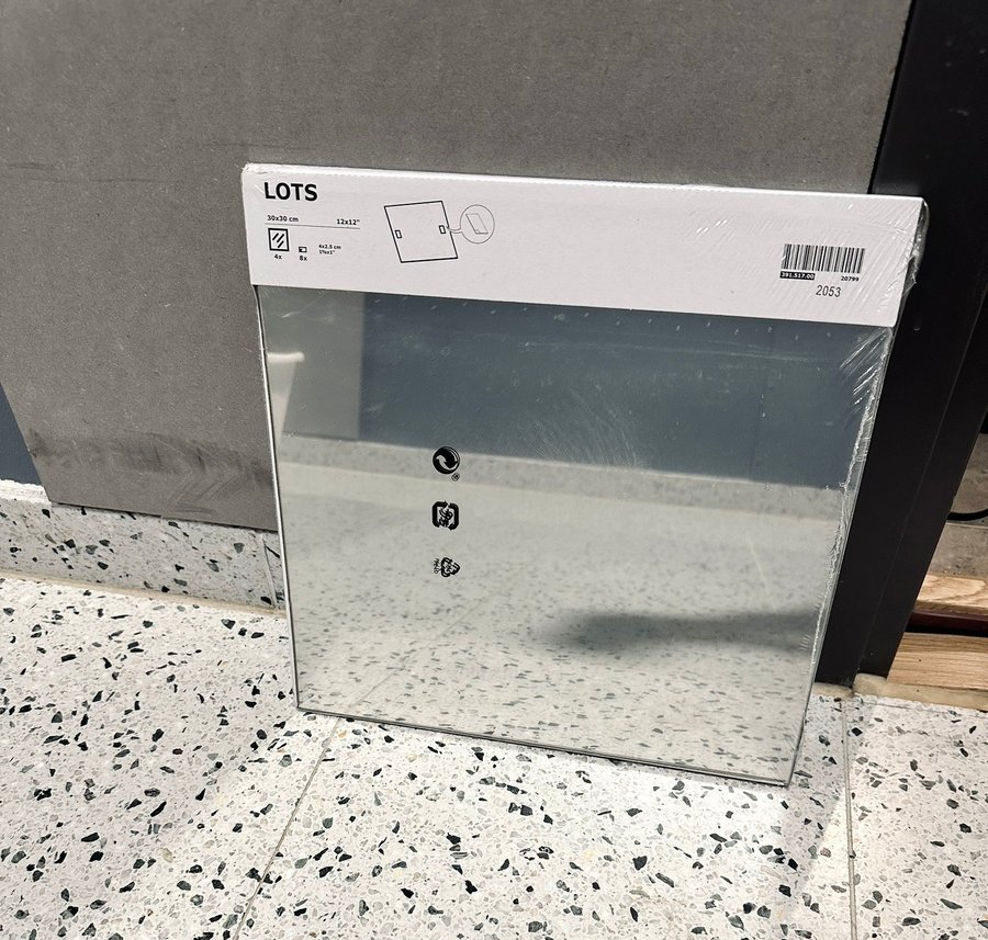 Ikea LOTS Spegel 30x30 cm - 5 st pkt (4 st speglar i varje pkt)