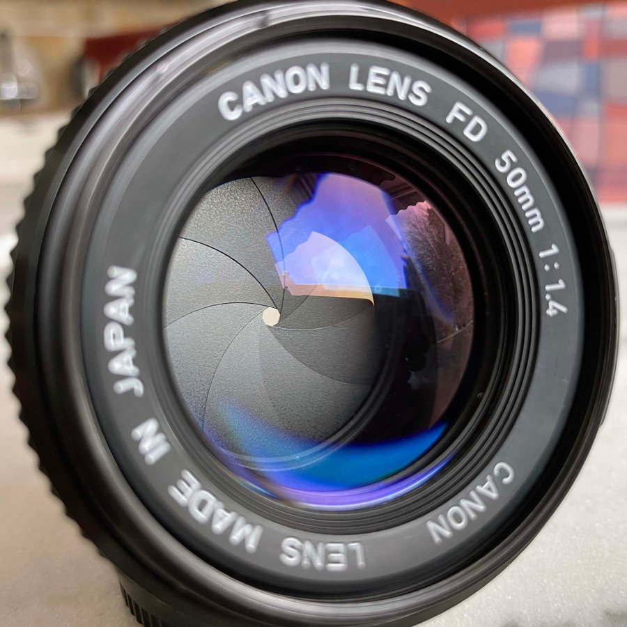 Canon FD FDn 50mm f1.4 newFD=SSC multicoat 50/1,4 50/1.4 + UV Filter