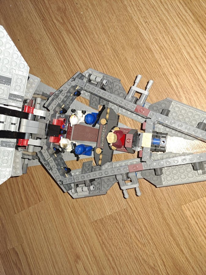 LEGO Star Wars 8039 Republic cruiser