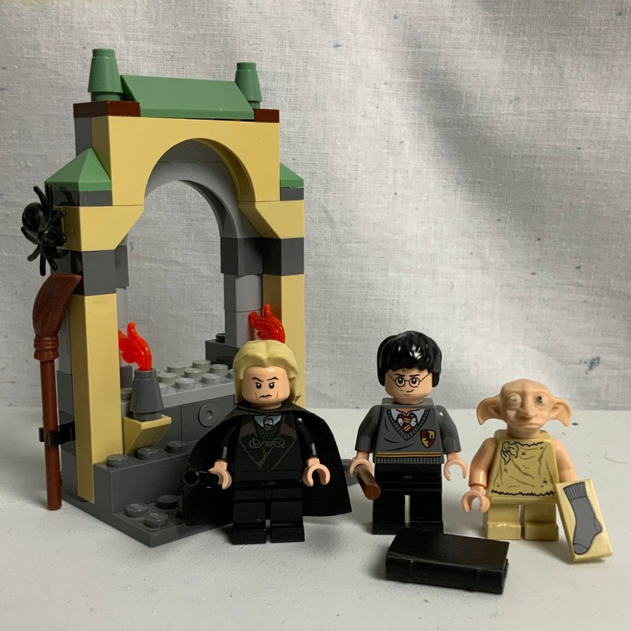 Lego Harry Potter Freeing Dobby 4736