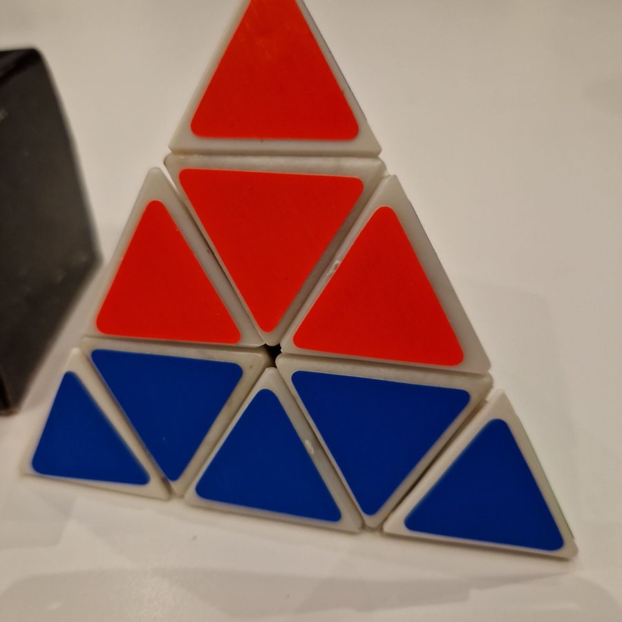 3st och 1st Wonderful puzzlerPyramid Puzzle