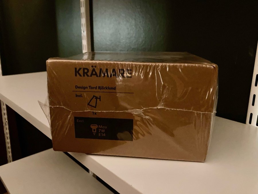 IKEA KRÄMARE - Vägglampa. Belysning, metall, spot, lampa, oanvänd, ljus