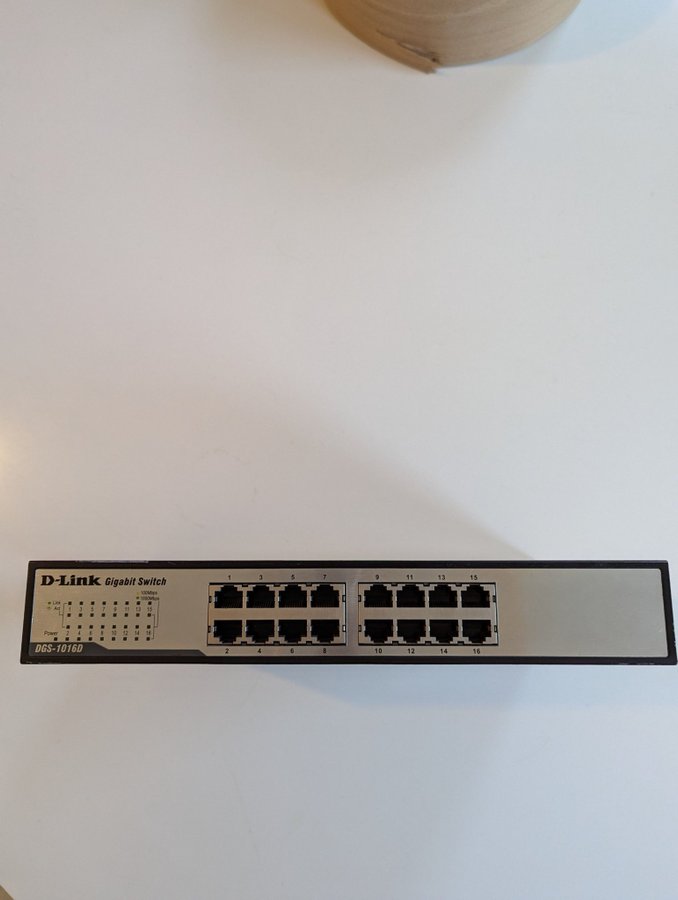 D-Link DGS-1016D Gigabit Switch säljes