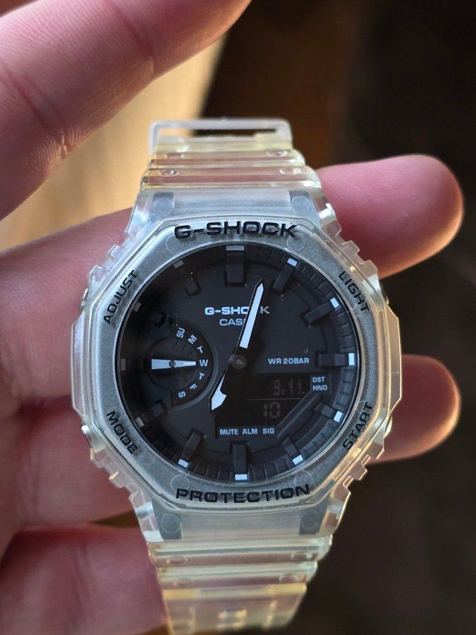 Casio G-Shock GA-2100SKE Carbon Core Guard Transparent