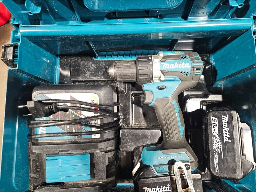 Makita DDF484 18V Borrmaskin