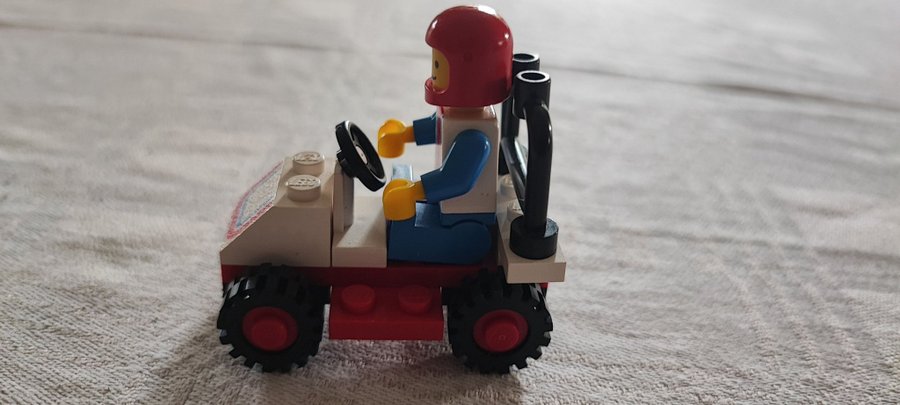 Lego Racer med förare