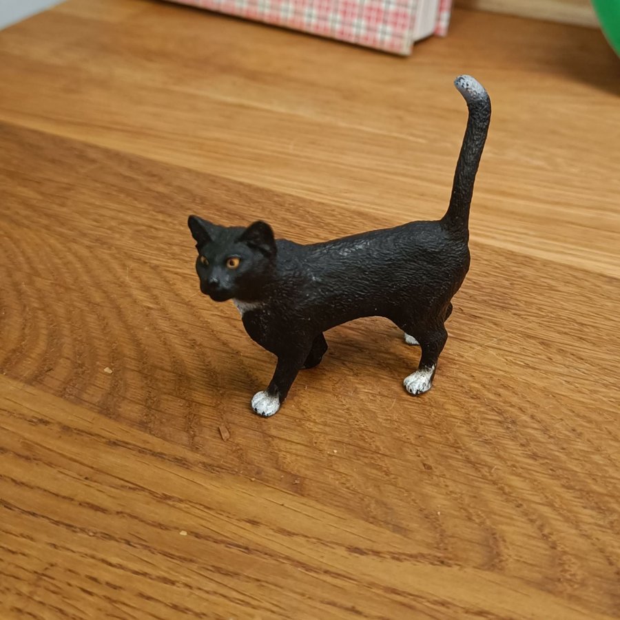 Svartvit katt Schleich