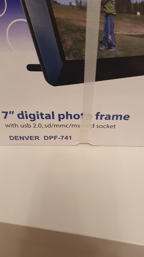 7" Digital fotoram DENVER DPF-741