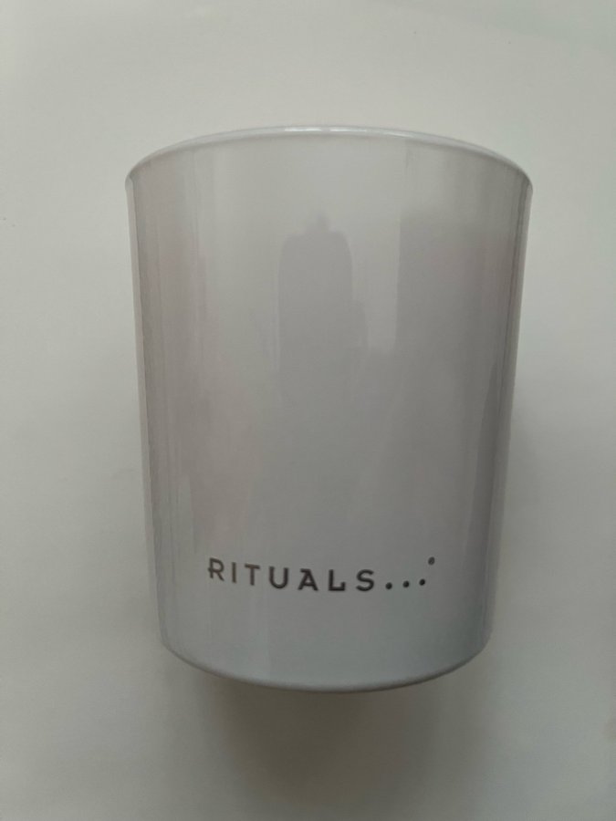 Rituals the Ritual of Sakura scented candle doftljus